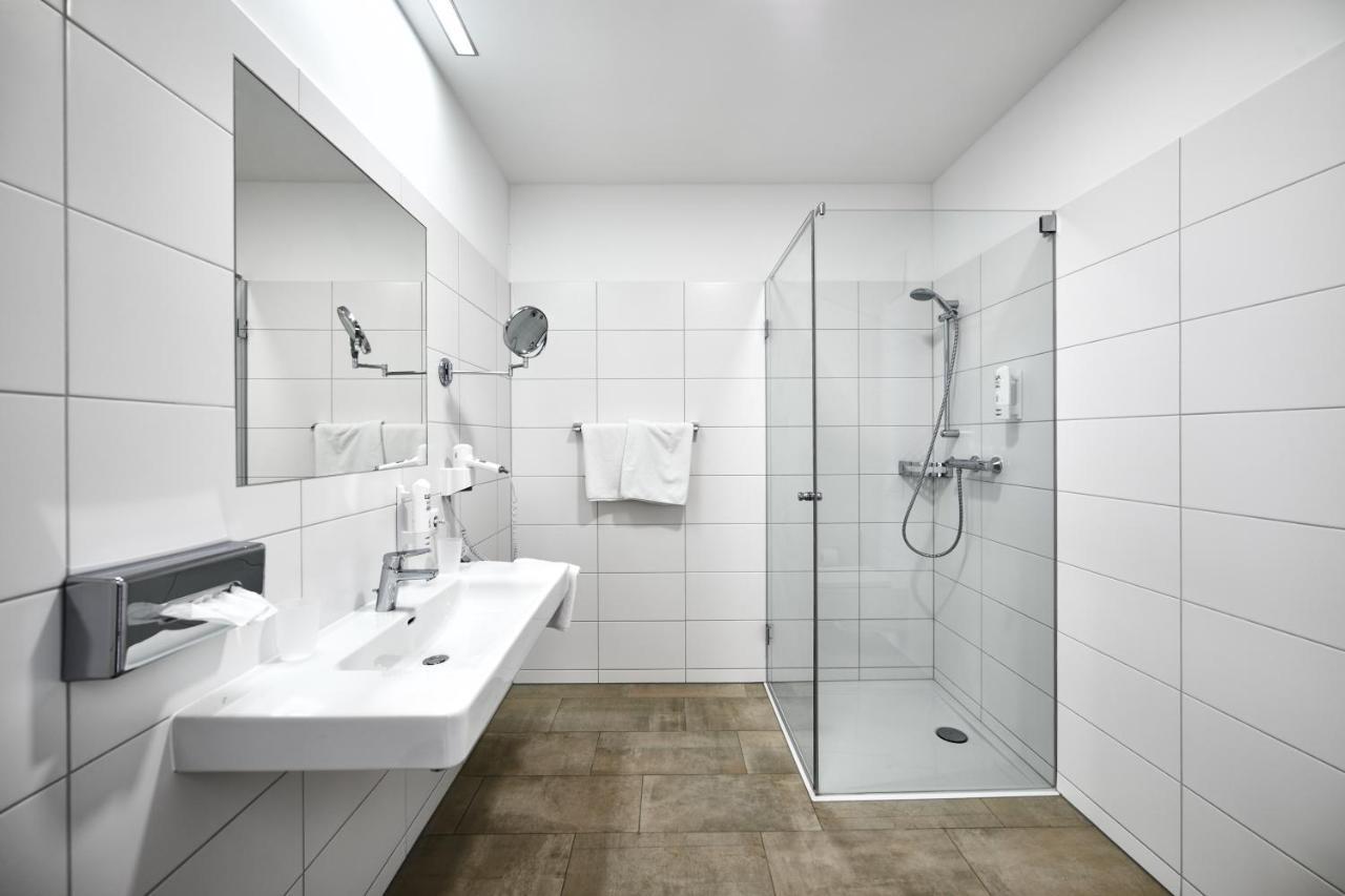 Hotel Gasthof-Strasser Tumeltsham Zewnętrze zdjęcie